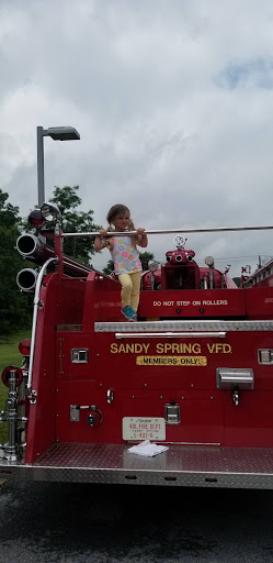 Community Center «Ross Boddy Community Recreation Center», reviews and photos, 18529 Brooke Rd, Sandy Spring, MD 20860, USA