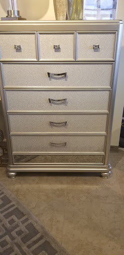 Furniture Store «Ashley HomeStore», reviews and photos, 2409 N Hwy 67, Florissant, MO 63033, USA