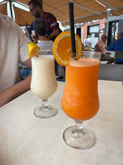 Cafetería Zumería Mango