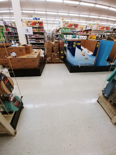 Discount Store «Big Lots», reviews and photos, 8563 Watson Rd, Webster Groves, MO 63119, USA