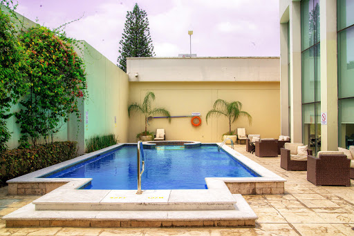 Terraces with swimming pool in San Pedro Sula