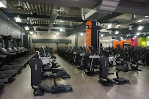 FitX Fitnessstudio image