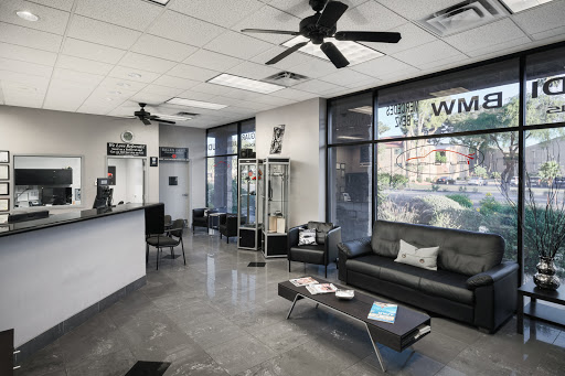 Used Car Dealer «iAUTOHAUS», reviews and photos, 1876 E Broadway Rd, Tempe, AZ 85282, USA