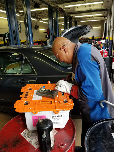 Auto Repair Shop «Hogan & Sons Tire and Auto», reviews and photos, 46970 Community Plaza, Sterling, VA 20164, USA