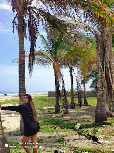 Opiniones de playa los cocos en General Villamil - Servicio de transporte