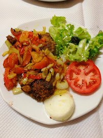Plats et boissons du Kebab Restaurant Cyrus à Saint-Étienne - n°10