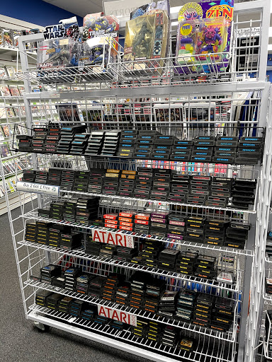 Video Game Store «Retro Games Plus», reviews and photos, 2453 Berlin Turnpike, Newington, CT 06111, USA