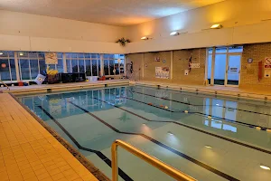 Leventhorpe Pool & Gym image