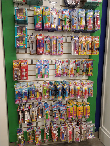 Shopping Mall «Woodland Mall», reviews and photos, 3195 28th St SE, Grand Rapids, MI 49512, USA