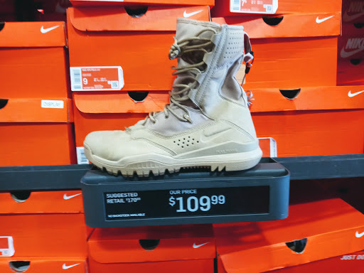 Clothing Store «Nike Factory Store», reviews and photos, 201 Boardwalk Blvd, Bossier City, LA 71111, USA