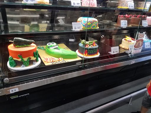 Grocery Store «H-E-B Grocery», reviews and photos, 20311 Champion Forest Dr, Spring, TX 77379, USA