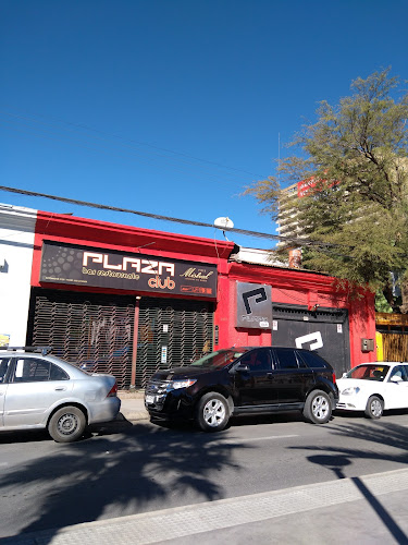 Plaza Club Bar Restorant - Restaurante