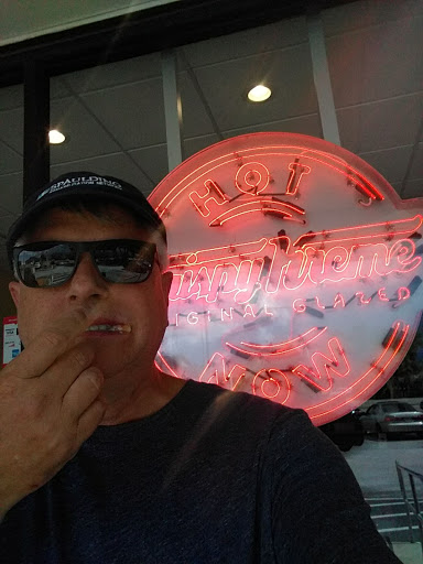Bakery «Krispy Kreme Doughnuts», reviews and photos, 2128 W Brandon Blvd, Brandon, FL 33511, USA
