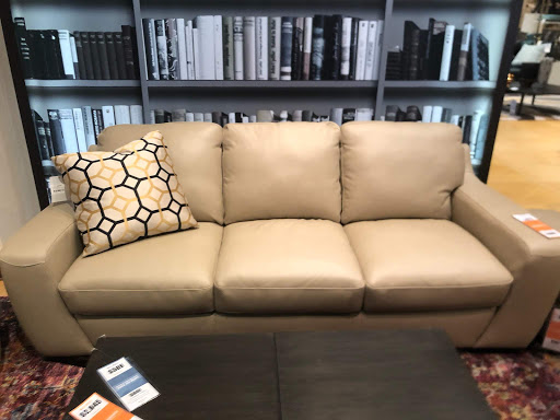 Furniture Store «Haynes Furniture», reviews and photos, 12620 Jefferson Ave, Newport News, VA 23602, USA