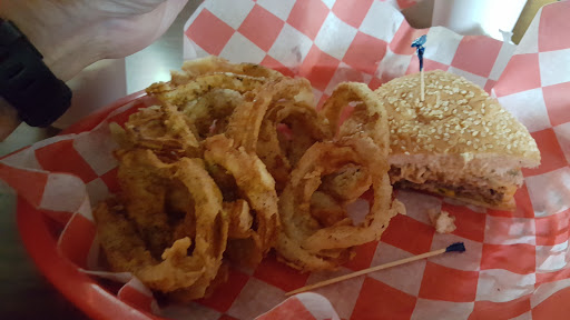 Lounge «Nu-Way Restaurant & Lounge», reviews and photos, 373 E Kennedy St, Spartanburg, SC 29302, USA