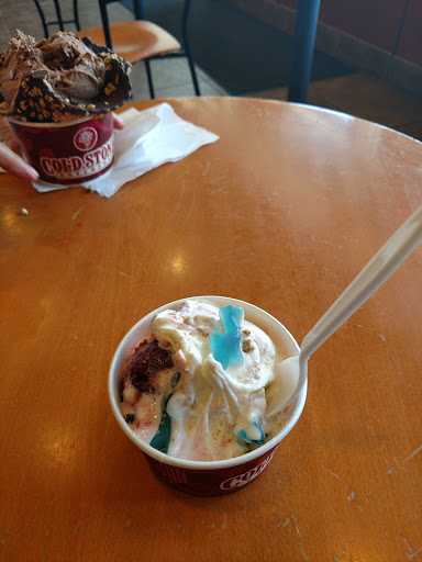 Ice Cream Shop «Cold Stone Creamery», reviews and photos, 4540 W Main St, Kalamazoo, MI 49006, USA