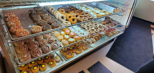 Becker's Donuts & Bakery