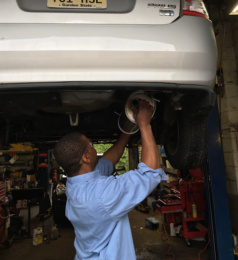 Auto Repair Shop «Quality Auto Centers», reviews and photos, 3078 NJ-27, Franklin Park, NJ 08823, USA