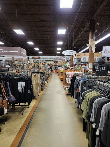 Fishing Store «Green Top Sporting Goods, Corporation.», reviews and photos, 10150 Lakeridge Pkwy, Ashland, VA 23005, USA