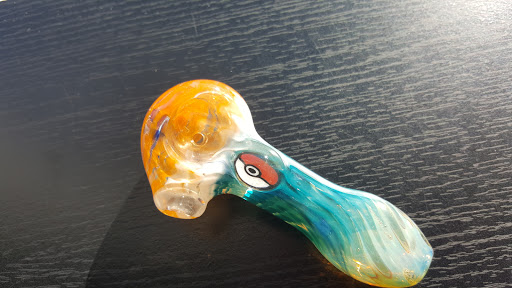 Tobacco Shop «Apparatus Smoke Shop», reviews and photos, 284 Cowesett Ave, West Warwick, RI 02893, USA