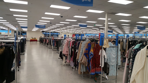 Clothing Store «Ross Dress for Less», reviews and photos, 3211 Peoples St, Johnson City, TN 37604, USA