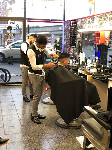 Reviews of Celebrity hair by Oancea in Bedford - Barber shop
