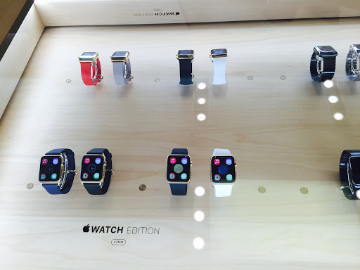 Computer Store «Apple La Encantada», reviews and photos, 2905 E Skyline Dr, Tucson, AZ 85718, USA