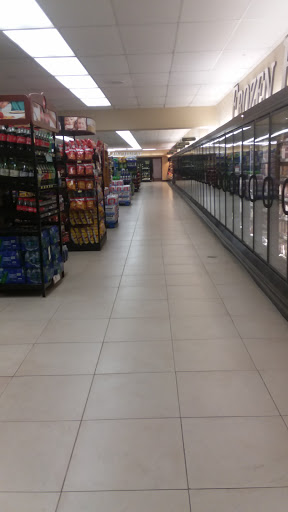 Grocery Store «Piggly Wiggly», reviews and photos, 158 N Washington St # 1, Lancaster, WI 53813, USA