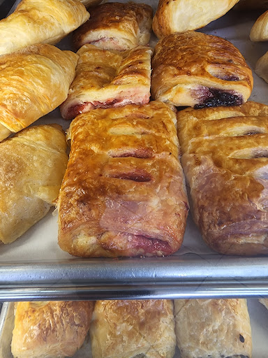 Donut Shop «Tasty Donuts and Cafe», reviews and photos, 8205 Santa Monica Blvd, West Hollywood, CA 90046, USA