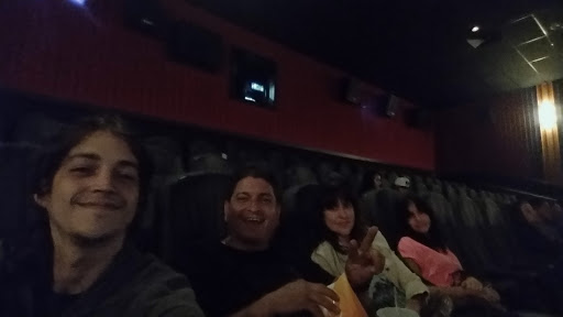 Movie Theater «Regal Cinemas The Loop 16 & RPX», reviews and photos, 3232 N John Young Pkwy, Kissimmee, FL 34741, USA