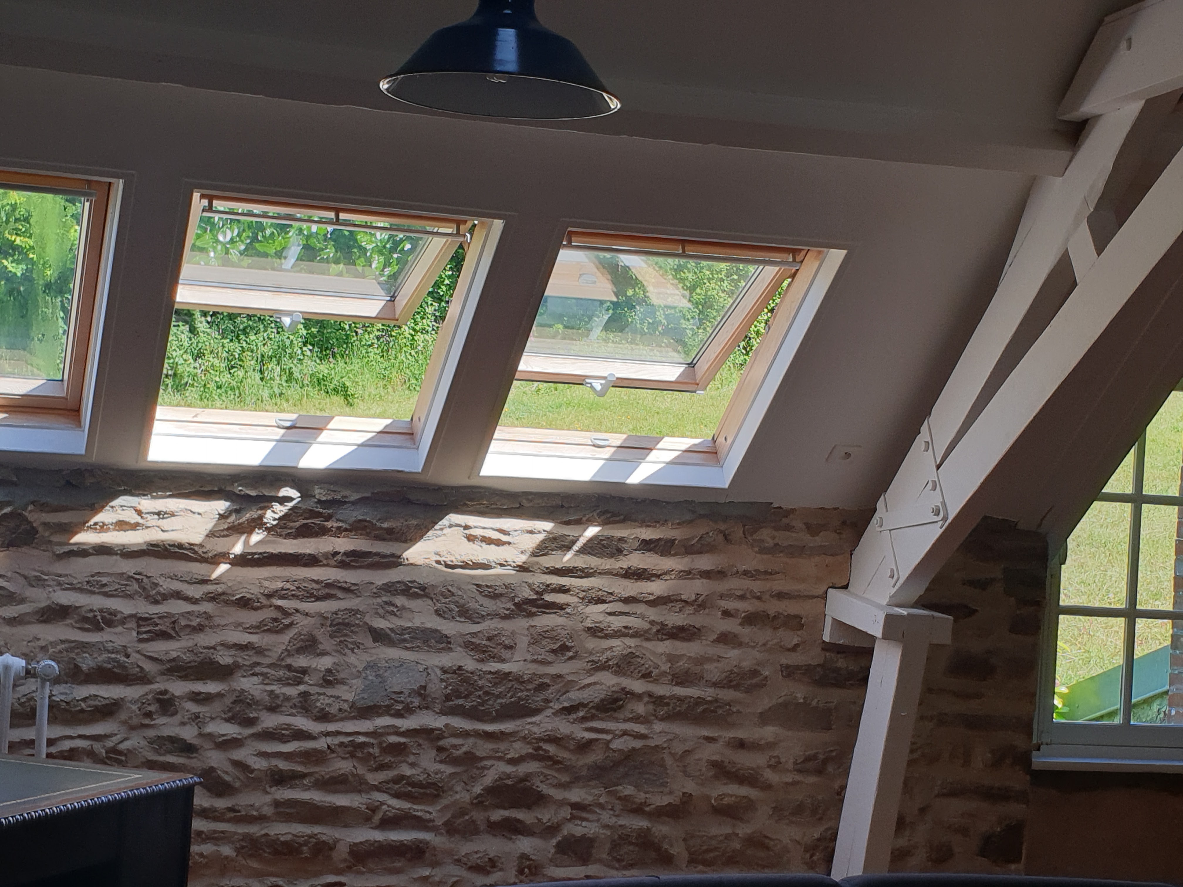 Photo n° 9 de l'avis de Luz.a fait le 14/06/2022 à 19:14