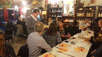 Atmosphère du Restaurant italien Villa Mia. à Conflans-Sainte-Honorine - n°12