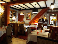 Atmosphère du Restaurant français La Ferme d'Averdoingt à La Chapelle-d'Armentières - n°4