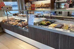 Bäckerei Café Pina image