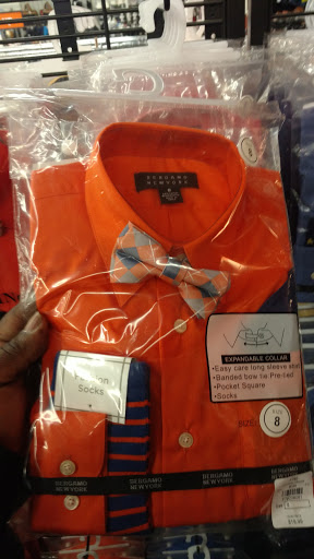 Clothing Store «K&G Fashion Superstore», reviews and photos, 22688 Michigan Ave, Dearborn, MI 48124, USA