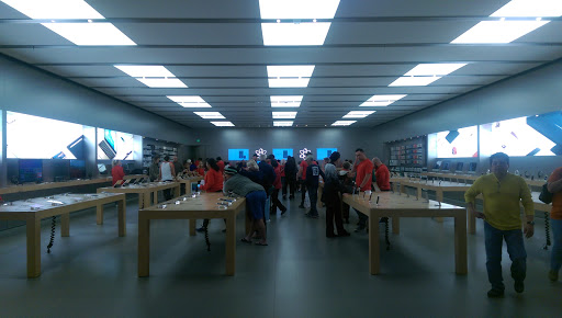 Apple Mission Viejo image