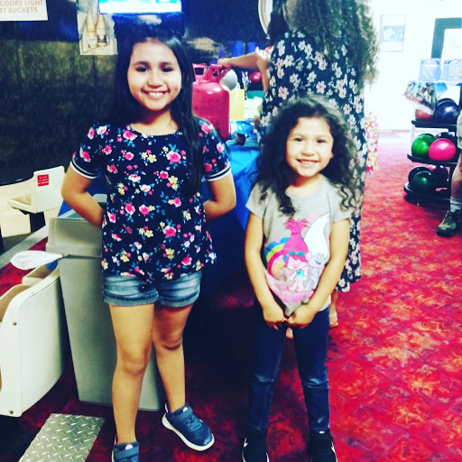 Sports Bar «Crown Lanes Bowling Center & Sports Bar», reviews and photos, 2325 S Federal Blvd, Denver, CO 80219, USA