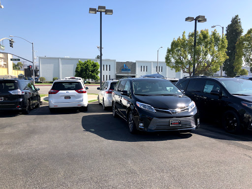 Toyota Dealer «Puente Hills Toyota», reviews and photos