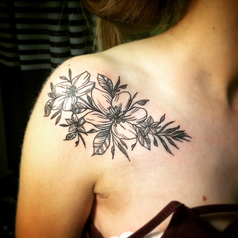 Inkelicious Tattooart by Sharilyn Monroe