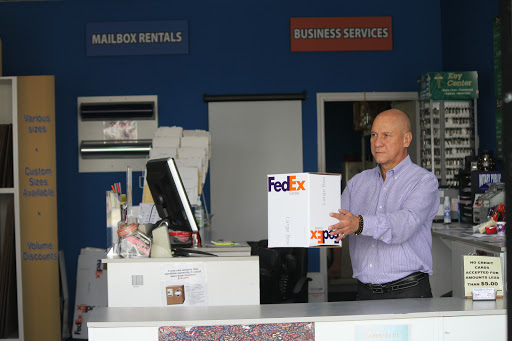 Mailbox Rental Service «FedEx Shipping Center - Mailbox Store», reviews and photos, 139 Cypresswood Dr, Spring, TX 77388, USA