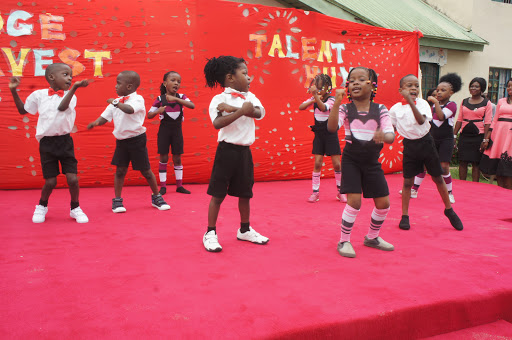 Lyncrest Schools, Kayode Shokunbi Street, Ikorodu, Nigeria, Community College, state Lagos