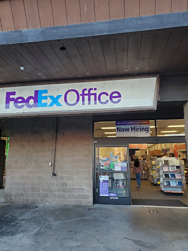 Print Shop «FedEx Office Print & Ship Center», reviews and photos, 257 W Calaveras Blvd, Milpitas, CA 95035, USA
