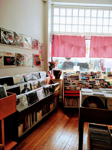 Record Store «Irvington Vinyl», reviews and photos, 9 Johnson Ave, Indianapolis, IN 46219, USA