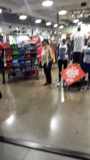 Napa Premium Outlets image