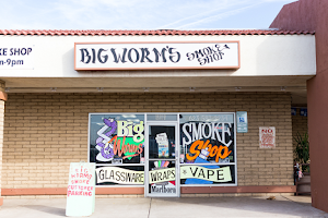 Big Worms Smoke Shop image