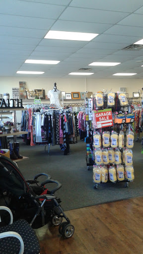 Thrift Store «Discover Goodwill West Retail Center», reviews and photos