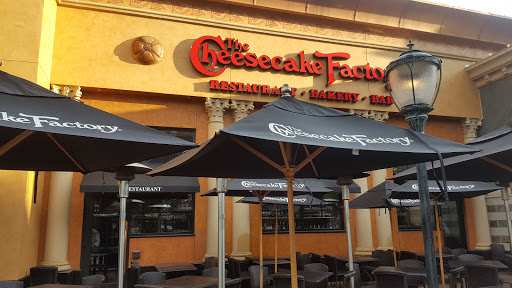 Restaurant «The Cheesecake Factory», reviews and photos, 1566 Polaris Pkwy, Columbus, OH 43240, USA