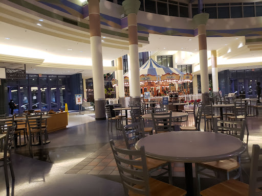 Shopping Mall «Chapel Hill Mall», reviews and photos, 2000 Brittain Rd, Akron, OH 44310, USA