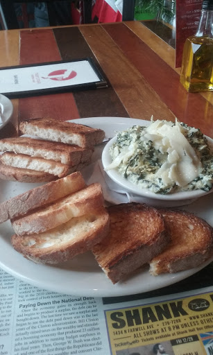 Pizza Restaurant «Transfer Pizzeria Café», reviews and photos, 101 W Mitchell St, Milwaukee, WI 53204, USA