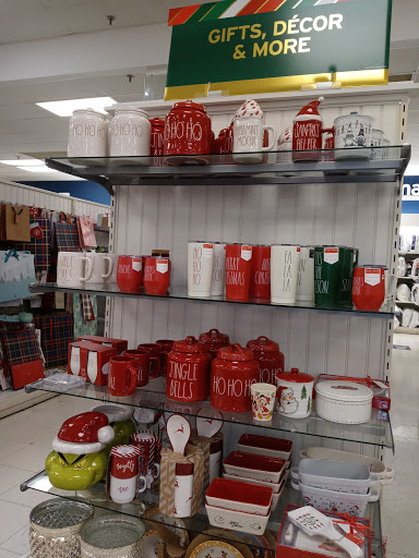 Department Store «Marshalls», reviews and photos, 1220 Winston Plaza, Melrose Park, IL 60160, USA